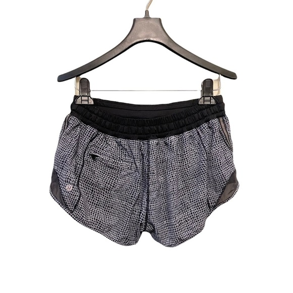 Lululemon Fall Net Print Drawstring Mesh Inset Running Hotty Hot Shorts - Picture 5 of 9